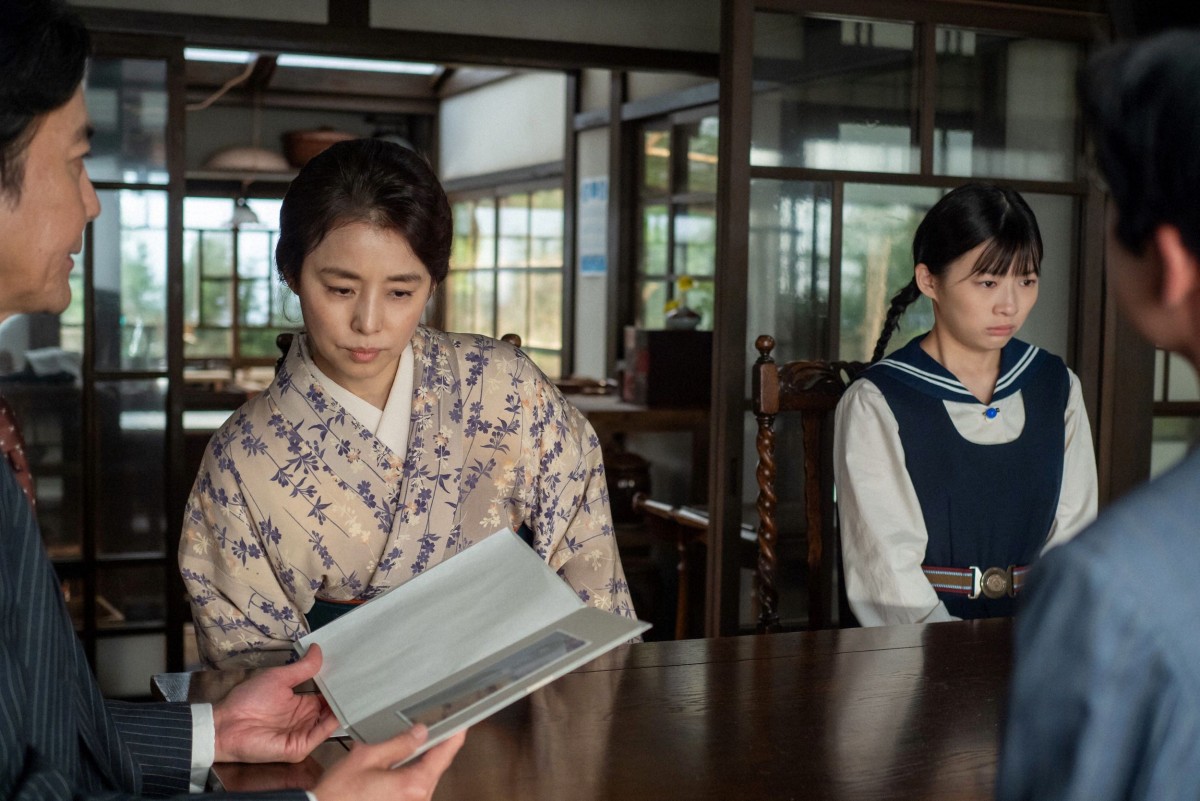 『虎に翼』初回　伊藤沙莉、米津玄師の楽曲でダンス　オープニング映像に称賛続々「爽やかで可愛くて好き」