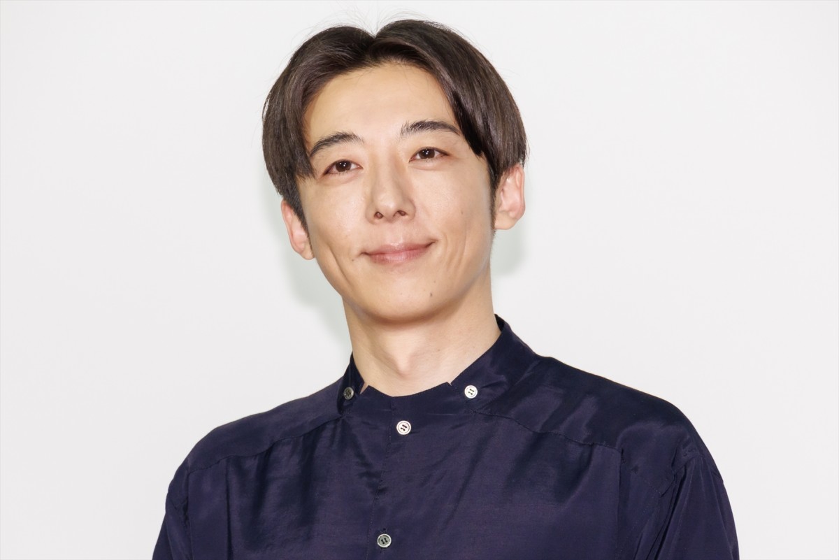 飯豊まりえ、高橋一生の身体能力に驚き「見ているだけで息が止まってしまう」