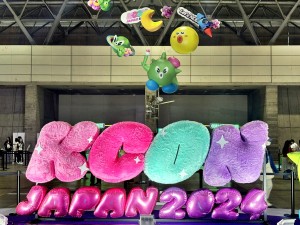 KCON JAPAN 2024、コンベンションエリアに潜入！　無料サンプルやグルメに大興奮＜取材レポ＞