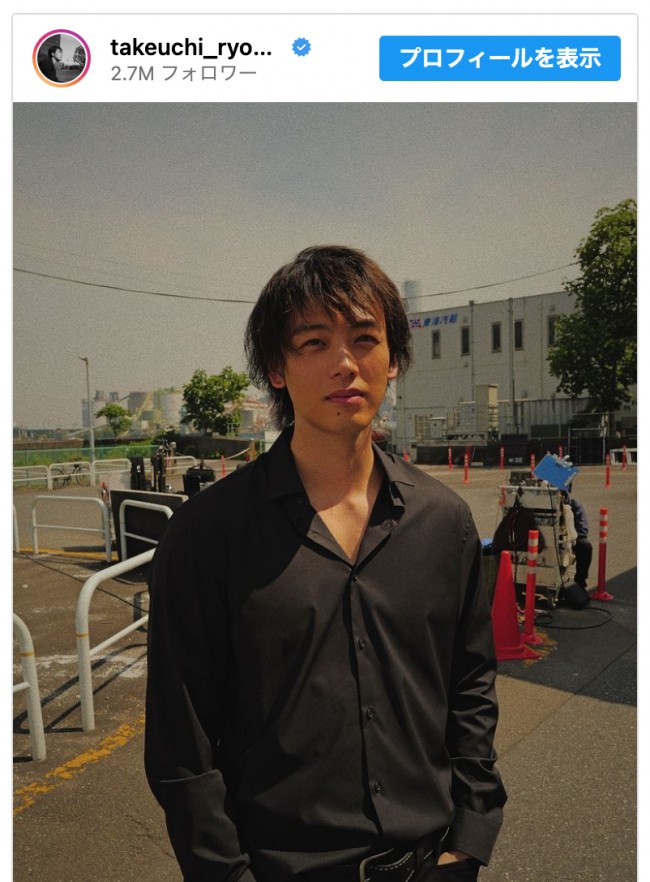 竹内涼真、ドラマ『Believe－君にかける橋－』のオフショット　※「竹内涼真」インスタグラム
