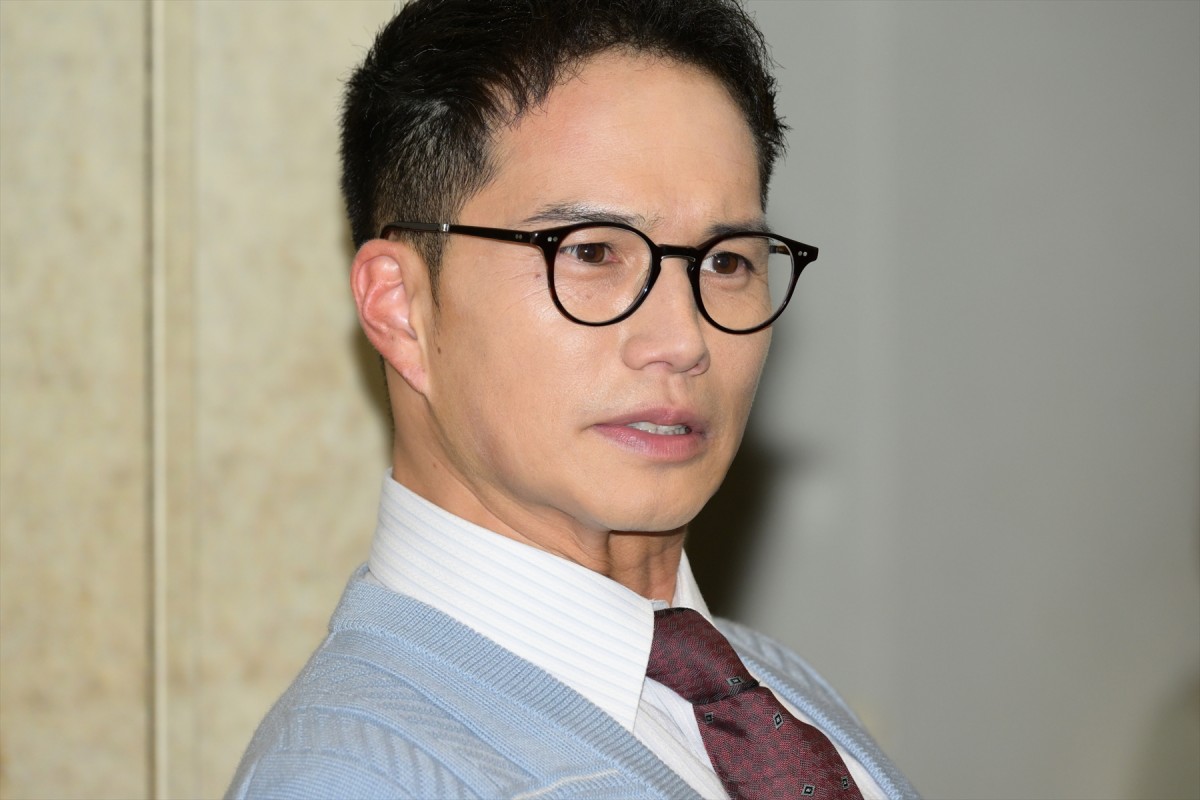 市原隼人、映画『おいしい給食』でまさかの演技「気がついたらイナバウアー」