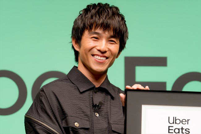【二次使用不可】Uber Eats 新CM公開記念「Uber Eats 博士」認定式　20240509