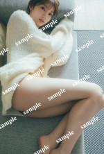 日向坂46 高本彩花 1st写真集『僕の記憶の中で』紀伊國屋書店特典ポストカードビジュアル
