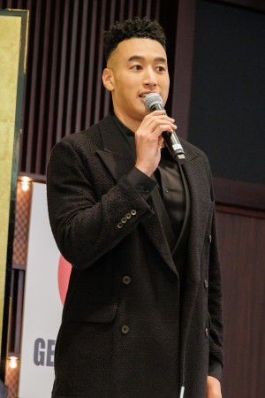 関口メンディー、GENERATIONS会見に登場