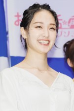 剛力彩芽、映画『お終活 再春！人生ラプソディ』舞台挨拶に登場