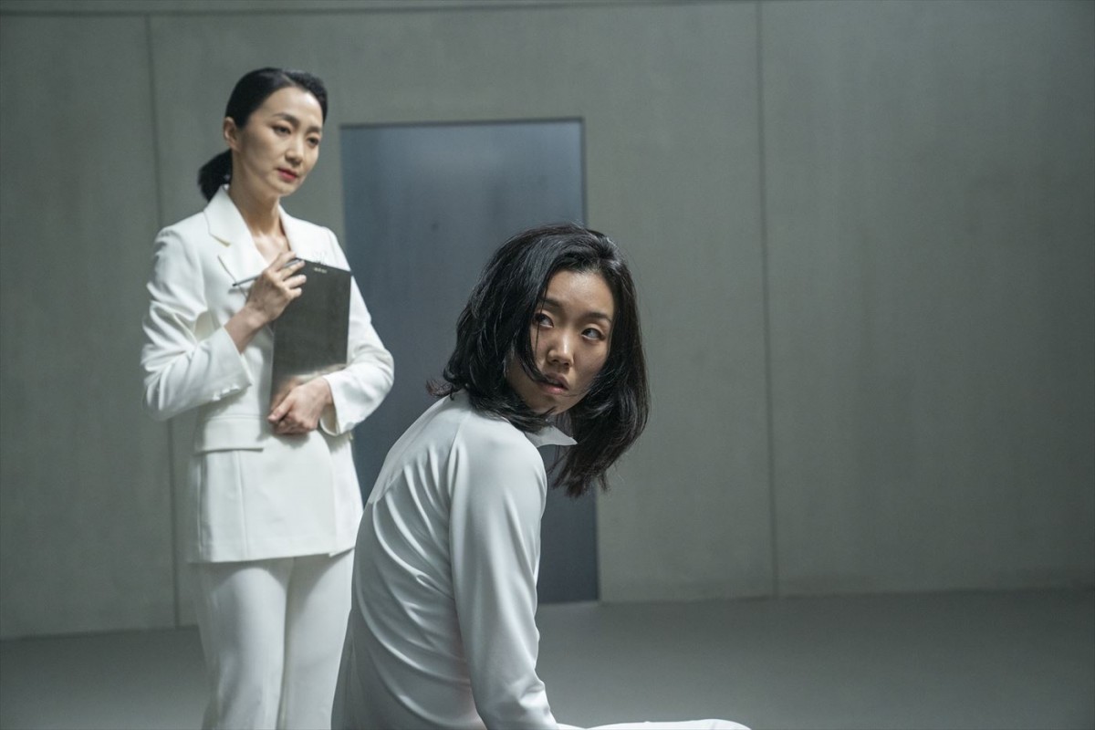 韓国の気鋭ホラー監督たちが集結！　映画『怪談晩餐』予告＆場面写真解禁