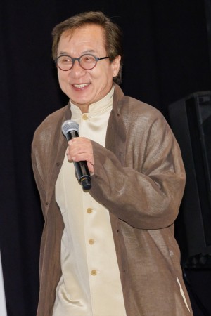 ジャッキー・チェン、映画『ライド・オン』舞台挨拶に登場