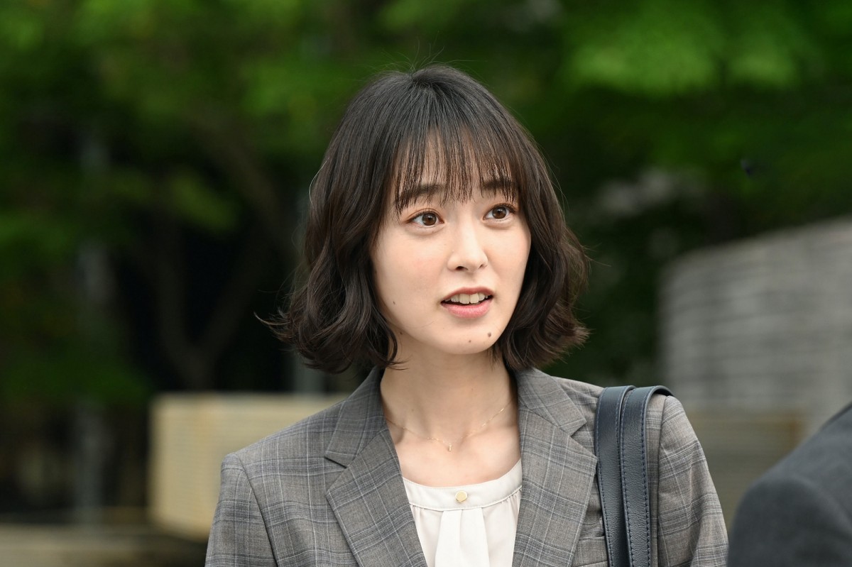 『花咲舞が黙ってない』第9話　“舞”今田美桜、大口取引先の粉飾決算と銀行の関係を知る