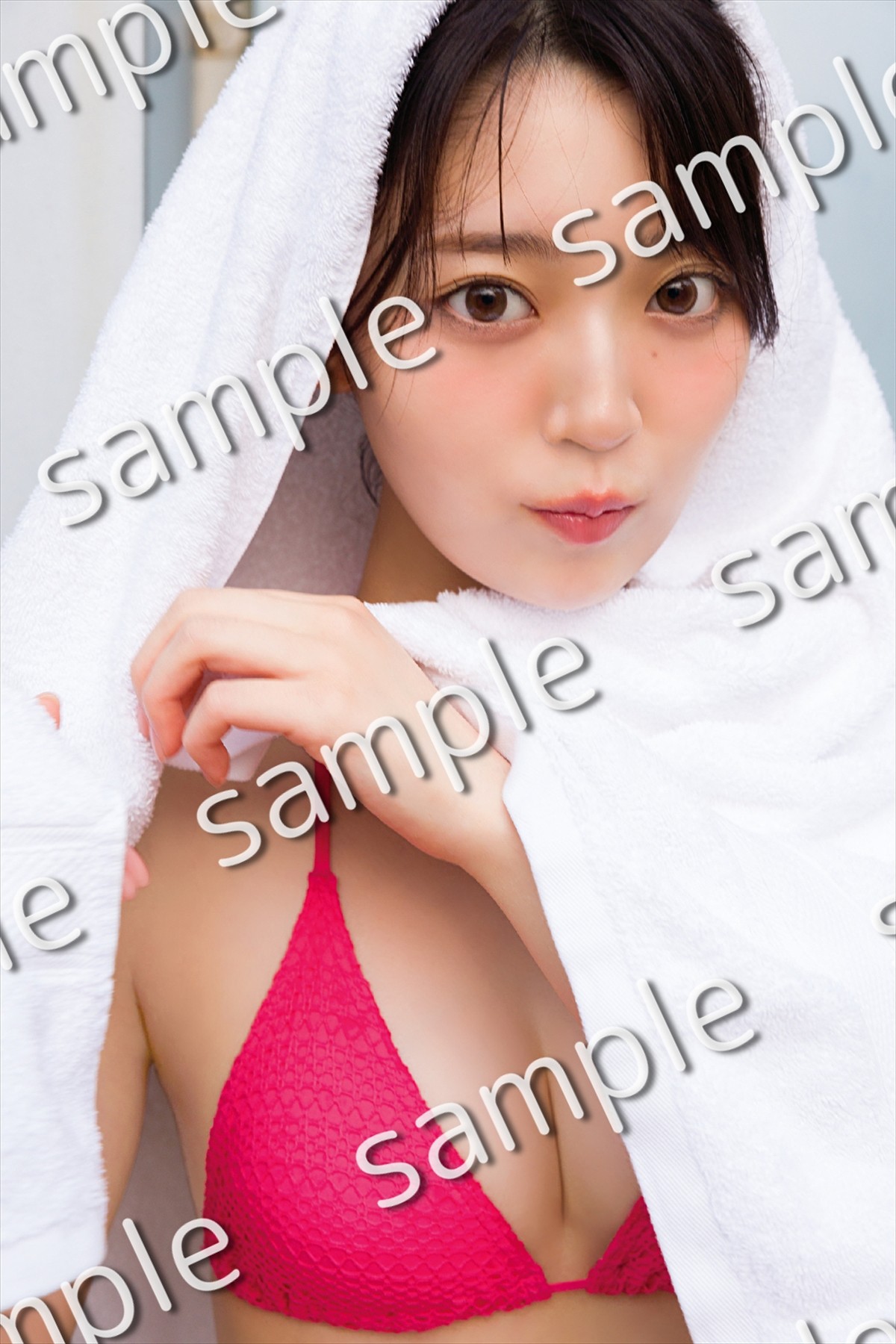 乃木坂46・阪口珠美、アンダーメンバーとして培った「誰にも負けない強い思い」　写真集で卒業を実感した衣装とは