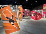 「ハイキュー!!アニメ10周年記念展 全感覚EXHIBITION」の会場の様子