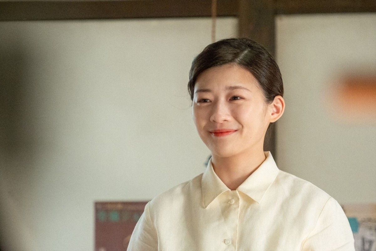 『虎に翼』“寅子”伊藤沙莉が撮影を振り返る！　よねや轟との再会、母・はるの死、「モン・パパ」歌唱、穂高の退任祝賀会も