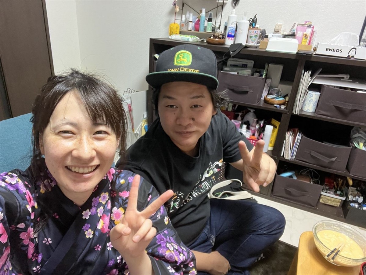 2人の運命を変えたスキーマジックとは？　北海道・富良野の巨大メロン農家夫婦が登場　今週の『新婚さん』