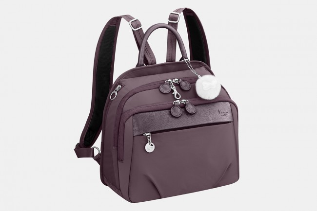 “旅を快適にするバッグシリーズ”に限定色登場！　秋のみのりを感じさせるカシスカラー