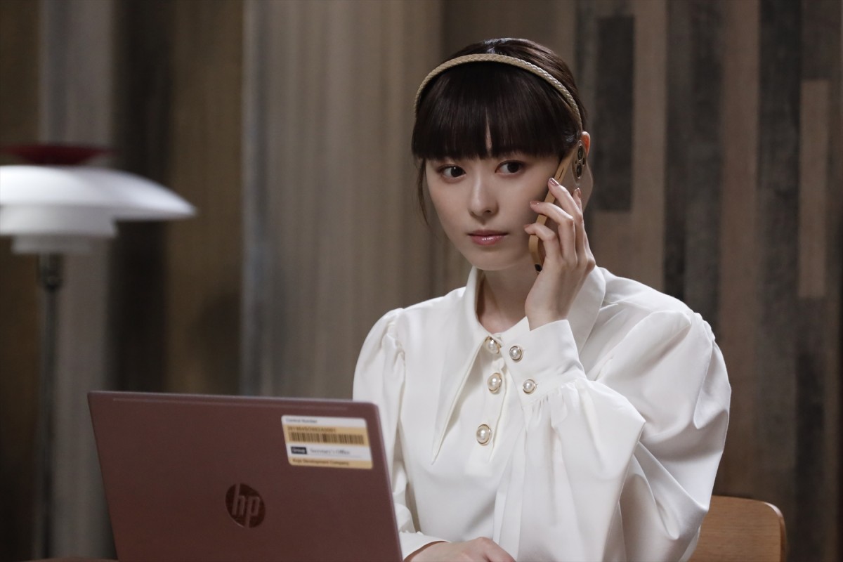 『マル秘の密子さん』第5話　“密子”福原遥が“遥人”上杉柊平に宣戦布告！　“智”清水尋也を交え三角関係に
