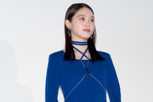 高石あかり、映画『きみの色』初日舞台挨拶に登場