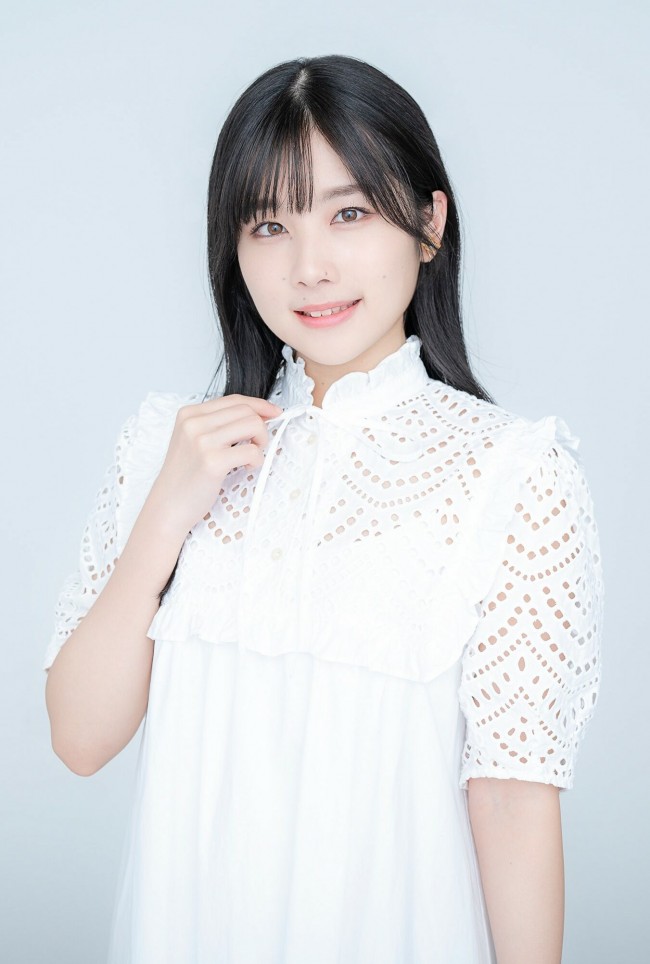岬なこ