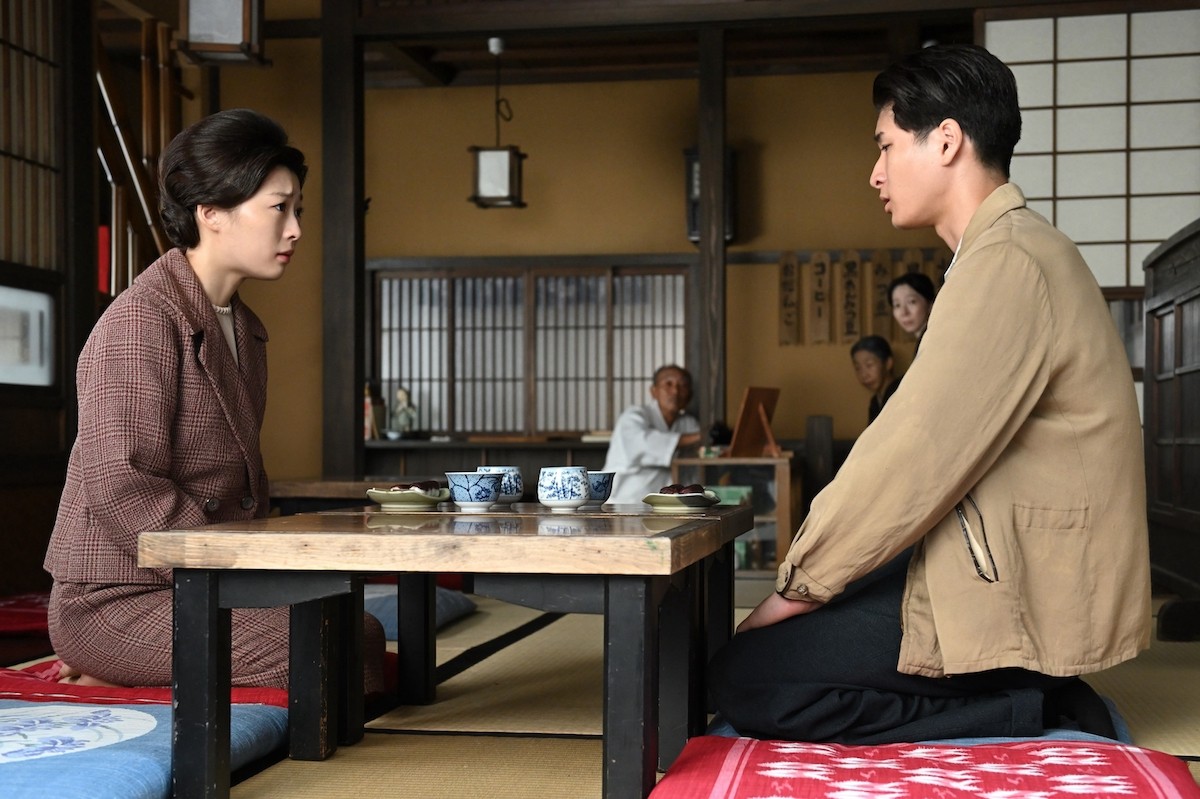 『虎に翼』“梅子”平岩紙、“桂場”松山ケンイチからの“拍手”に呆然　ネットは歓喜「免許皆伝！」
