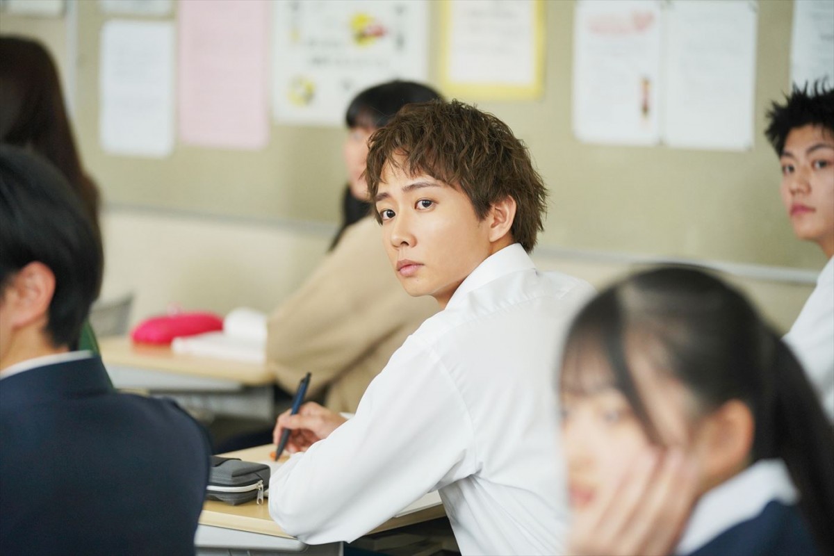 八木勇征、池端杏慈、中村海人らが真摯に役と向き合う！　『矢野くんの普通の日々』撮影現場レポート　場面写真も到着