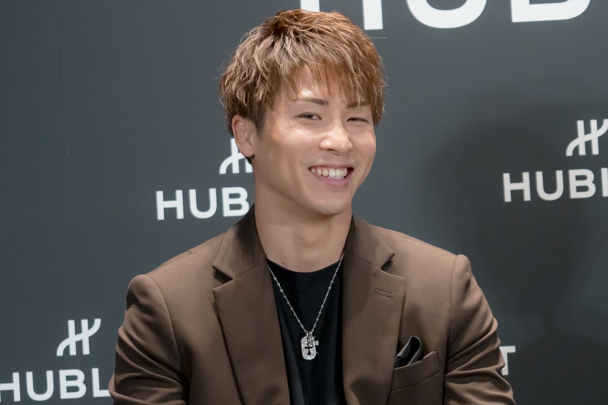 山崎賢人、井上尚弥選手の指導のもとミット打ちに挑戦「貴重な挑戦の時間でした」
