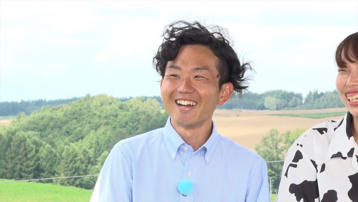 自称“日本一牛好きな夫婦”が北海道・美瑛町の牧場から登場！　今週の『新婚さん』