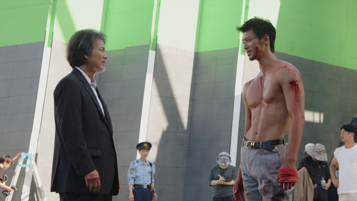 ドラマ『龍が如く』竹内涼真、賀来賢人、佐藤浩市、渋谷すばるらが見どころを熱く語る！　インタビュー映像解禁