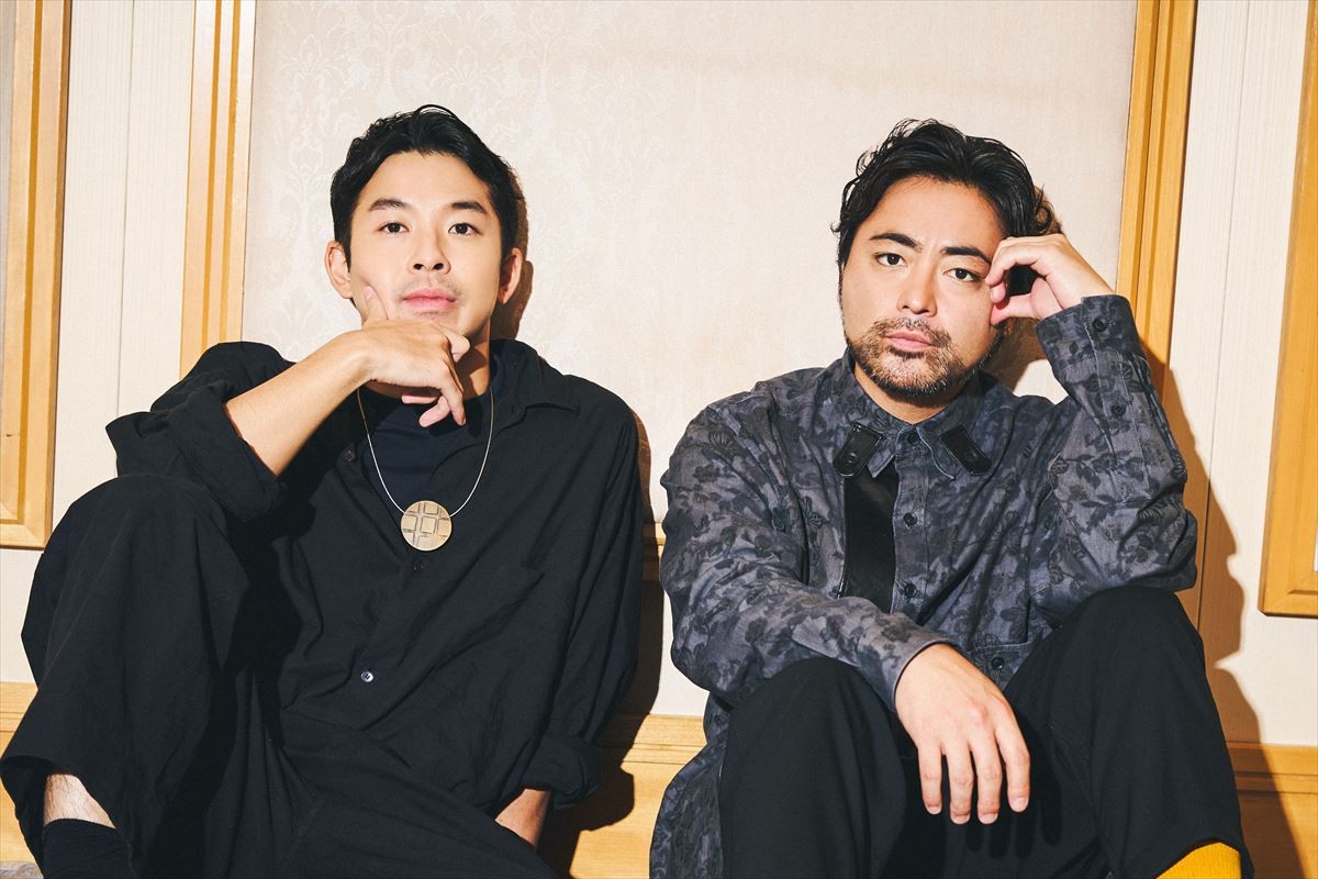 (左から)仲野太賀、山田孝之