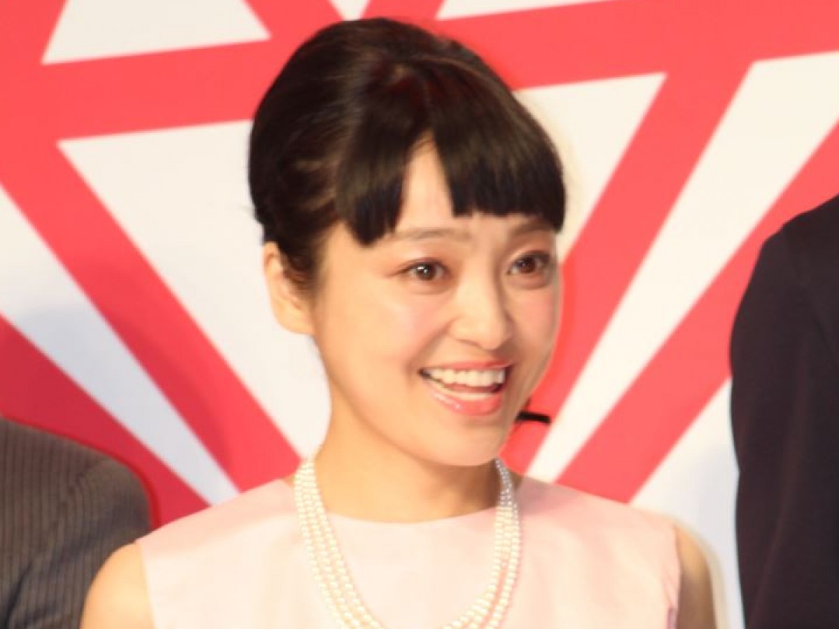 金田朋子(2015年撮影)