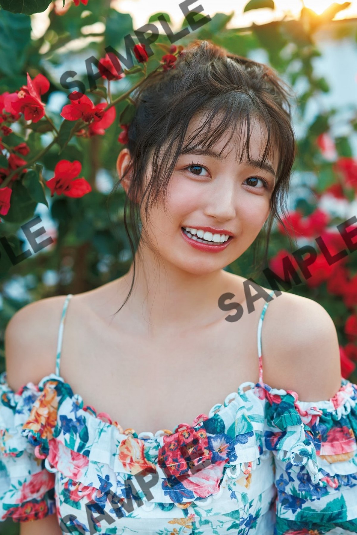 乃木坂46・五百城茉央1st写真集、書店別特典公開　写真集未収録の美麗カット