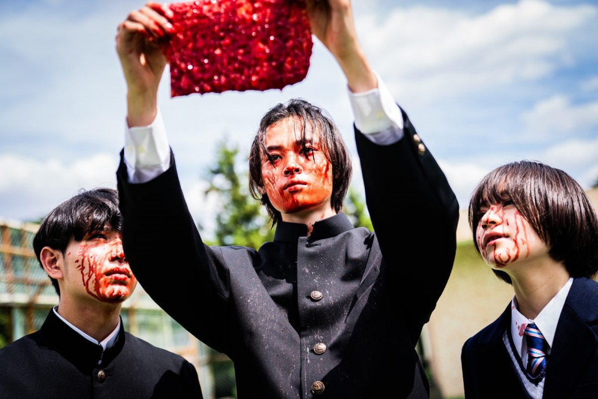 窪塚洋介＆愛流親子初共演！　映画『THE KILLER GOLDFISH』ロンドン国際映画祭オープニングで上映