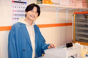 テレビアニメ『SAKAMOTO DAYS』朝倉シン役の島崎信長（※「崎」の正式表記は「たつさき」）