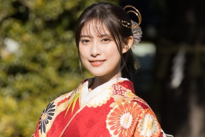 玉田志織、「オスカープロモーション2025年新春晴れ着撮影会」にて