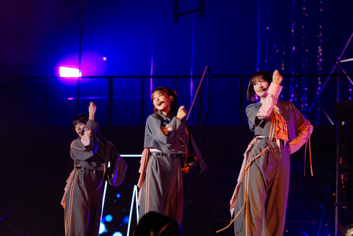 櫻坂46・齋藤冬優花が卒業セレモニー　サプライズで全メンバー登場「BAN」「手を繋いで帰ろうか」を披露