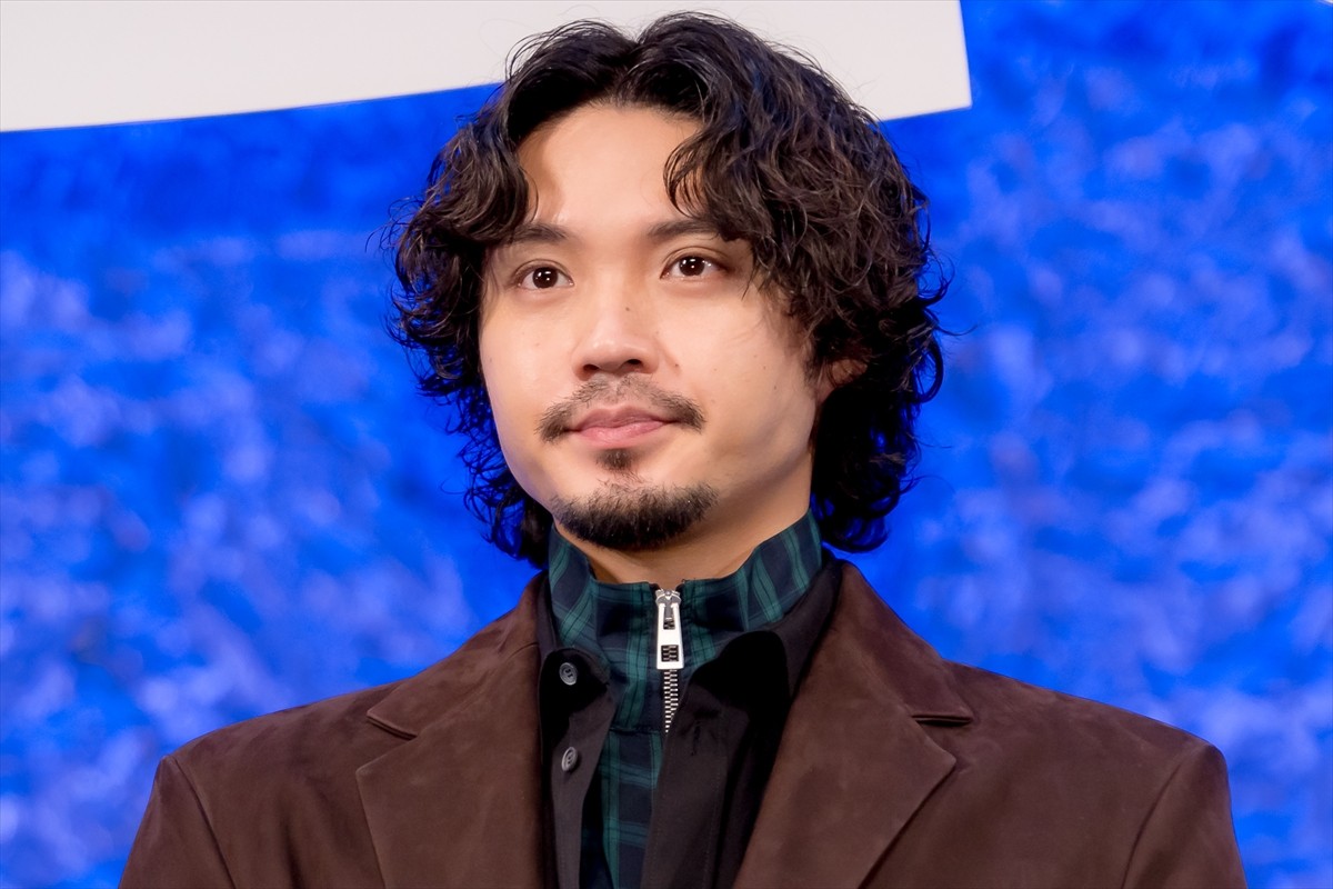 松重豊、“心の糧”は夜1時間のゲーム「1時間だけなので全然進まない」