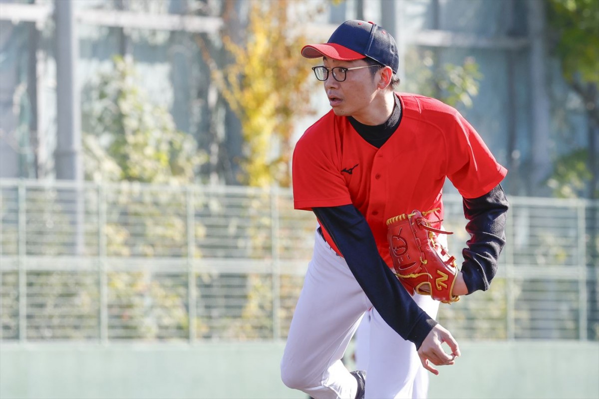 M‐1準優勝・バッテリィズ、佐藤隆太、鈴木福、高橋優斗、DeNA三浦大輔監らが野球対決に参戦！　あす放送『超アスリートvs芸能人』