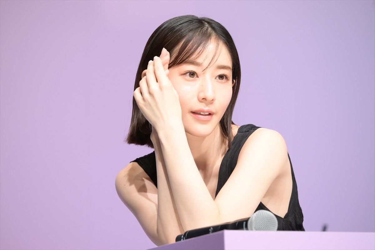 田中みな実、美肌の秘訣は「とにかく保湿」　プライベートへの質問にはおどけた笑顔
