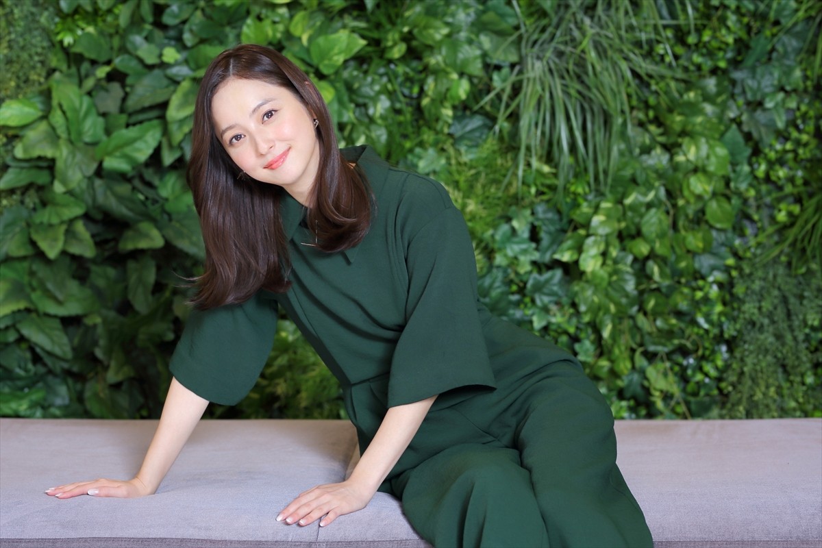 佐々木希、「幸せの物差しはみんな違う」　シンプルに物事を考えられるようになった30代は「とても楽しい」