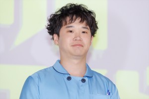 矢本悠馬、新水曜ドラマ『となりのナースエイド』制作発表会見に登場