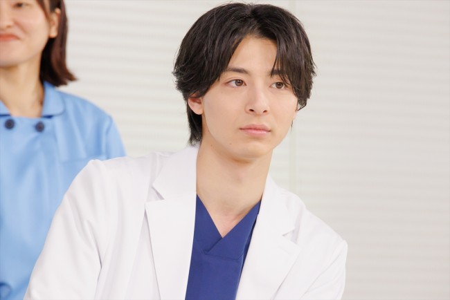 新水曜ドラマ『となりのナースエイド』制作発表会見　20231228実施