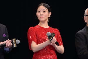 高畑充希、映画『ゴールデンカムイ』完成披露舞台挨拶に登場