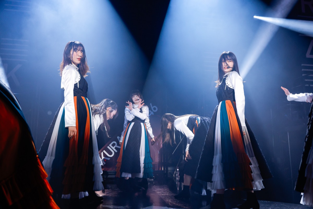 櫻坂46「BACKS LIVE!!」　“座長”井上梨名を筆頭に12人が涙と決意のパフォーマンス