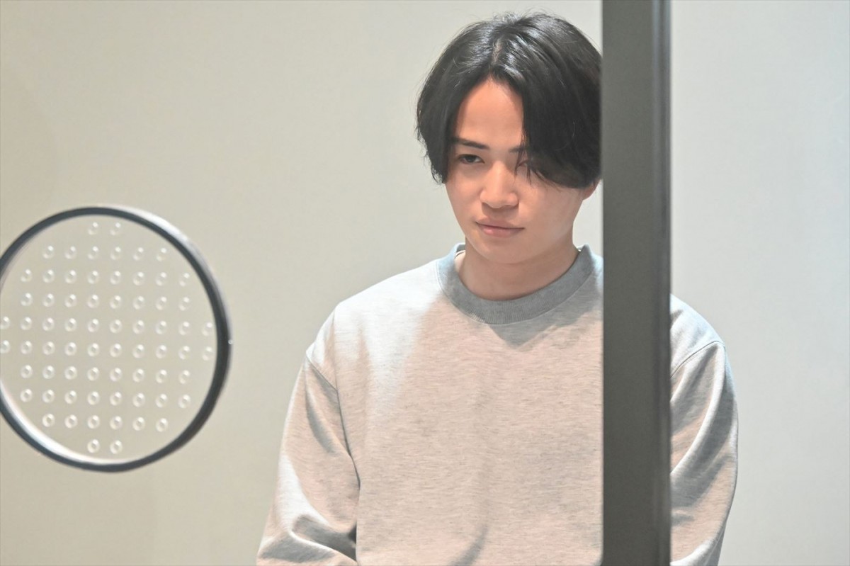 ドラマ『新空港占拠』に登場する“青鬼”大和耕一(菊池風磨)
