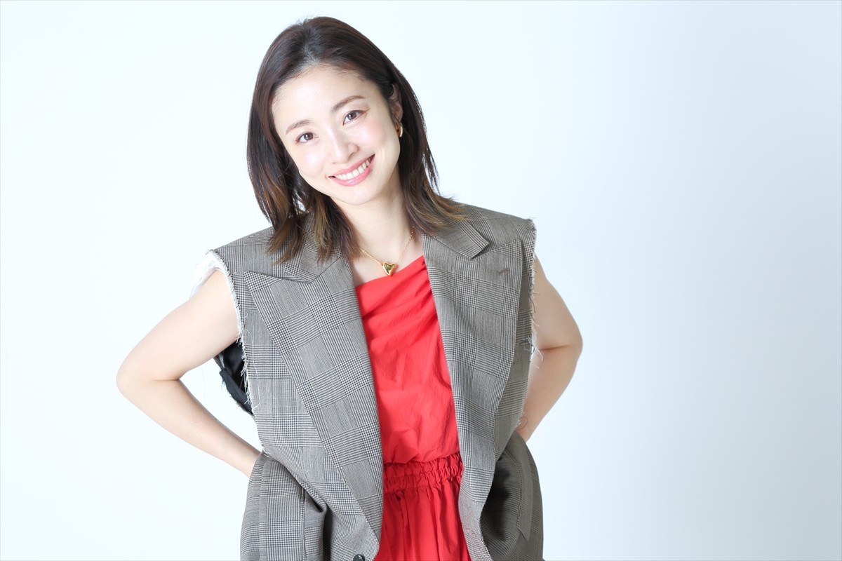 上戸彩、子育て中の仕事選びは「無理だと思うものには、手を出さない」　周囲の支えに感謝