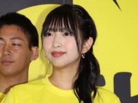 藤本万梨乃(2019年撮影)