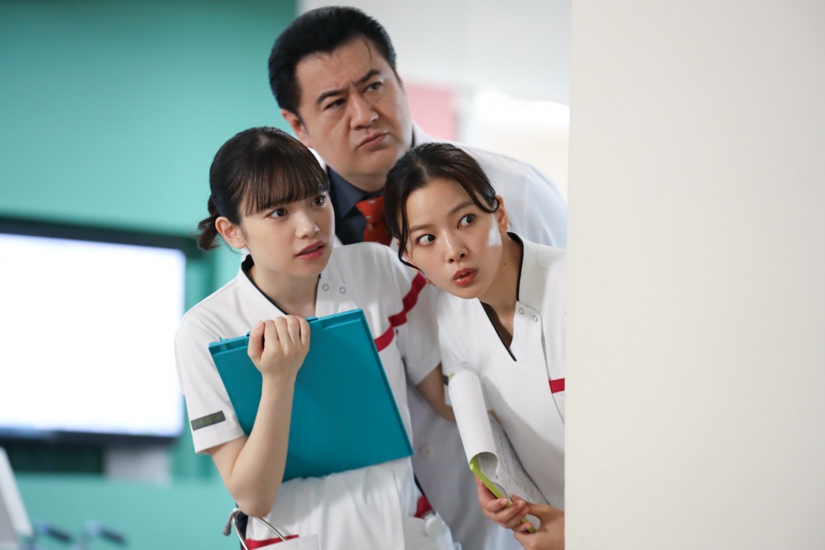 『となりのナースエイド』第7話　“澪”川栄李奈、自分を監視させた“黒幕”を自力で突き止めようとする