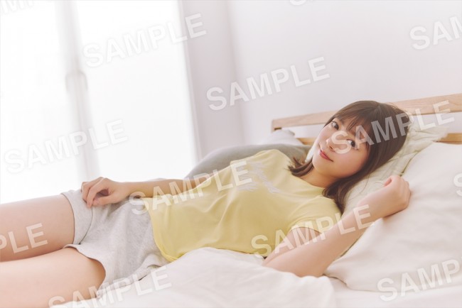 乃木坂46 5期生写真集『あの頃、乃木坂にいた』 封入特典ポスター/冨里奈央バージョン