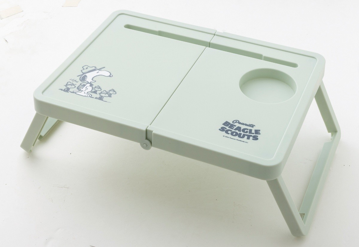 240214_SNOOPY 軽くて万能！ 折りたたみピクニックテーブルBOOK
