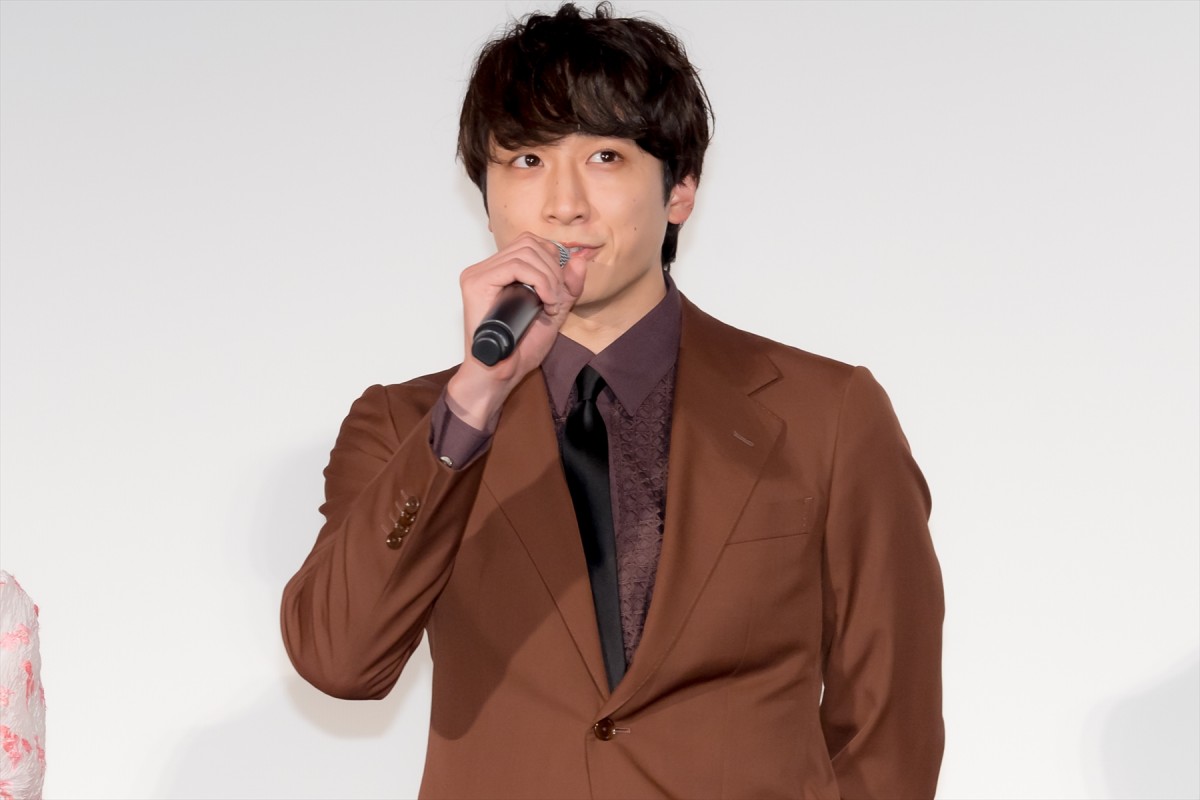 宮世琉弥、初主演映画の舞台あいさつで「超緊張」　監督からの無茶振りにタジタジ