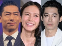 （左から）AKIRA、中谷美紀、ディーン・フジオカ