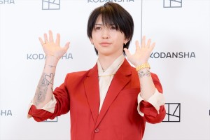 岩橋玄樹、1st写真集「Labneh」発売記念会見