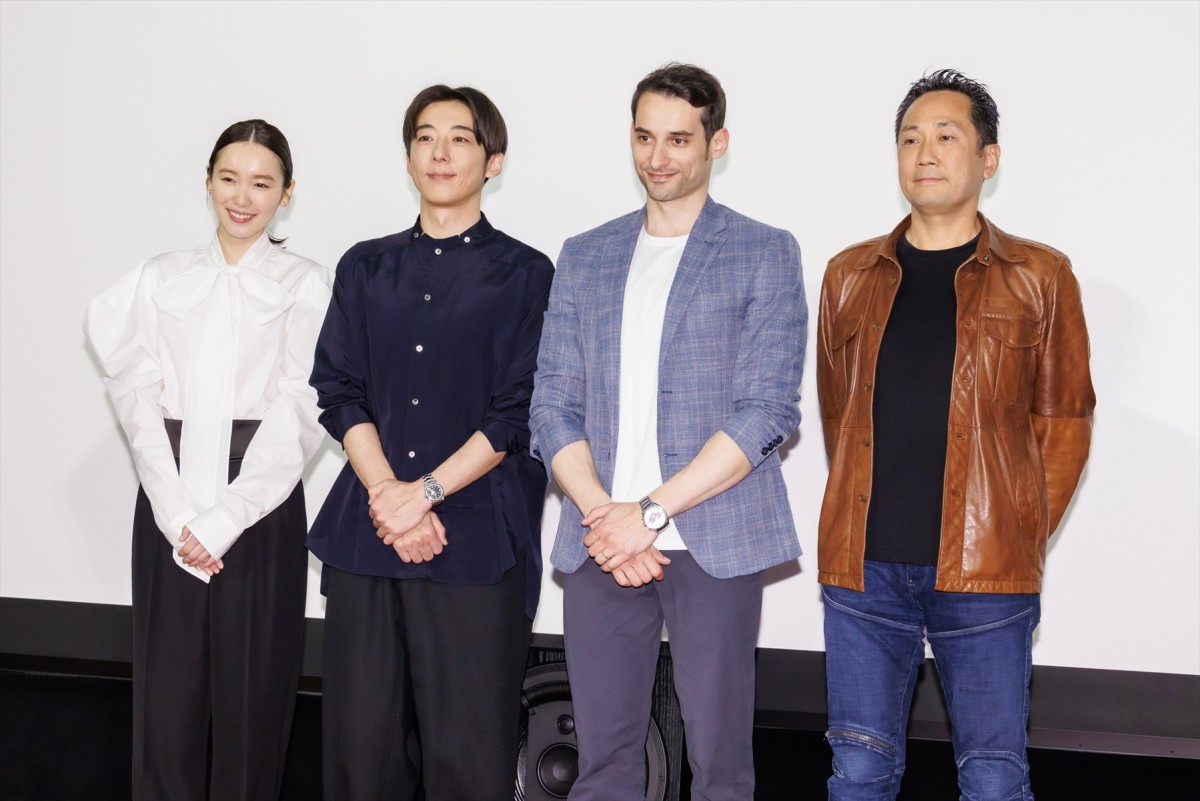 飯豊まりえ、高橋一生の身体能力に驚き「見ているだけで息が止まってしまう」